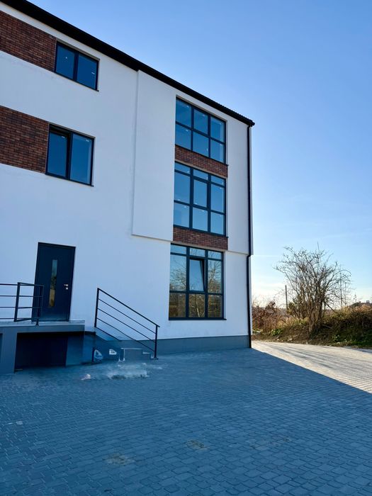 Продаж 2 к + кухня вітальня квартири в смт Запитів БЕЗ КОМІСІЇ. єОселя