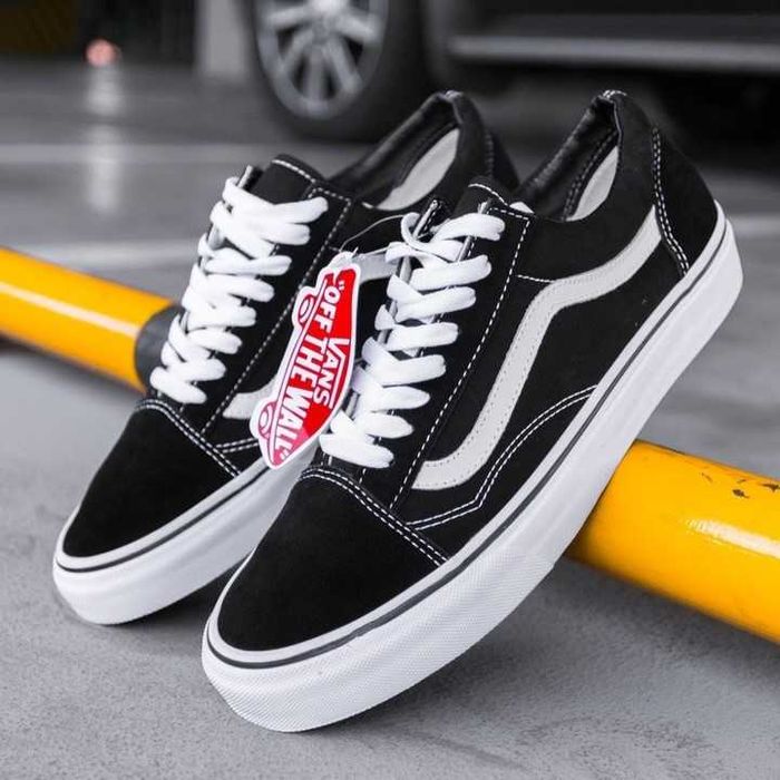 Кеди Vans Old Skool Black White чорні розміри 36-45 розпродаж