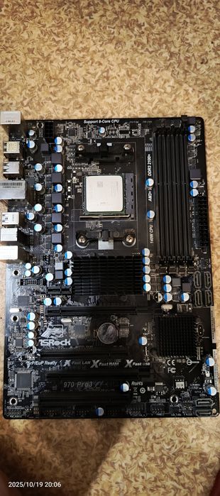 Материнка з процесором