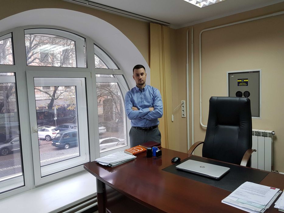 Адвокат Юрист: військовий - мобілізація ТЦК, кримінальний, міграційний