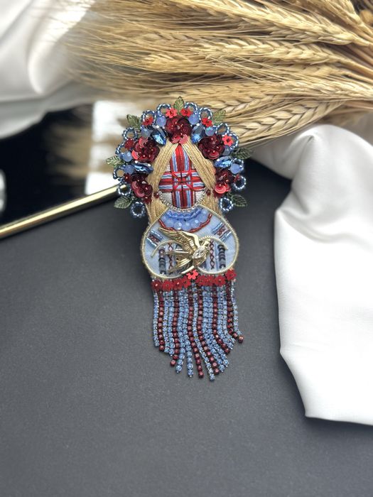 Брошка мотанка, лялька мотанка