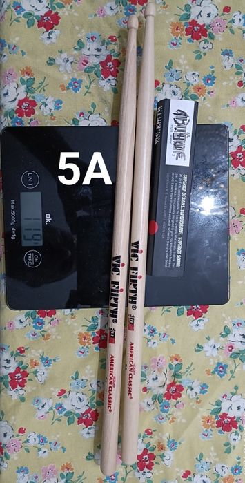 5 pares de baquetas vic American clássic NOGUEIRA