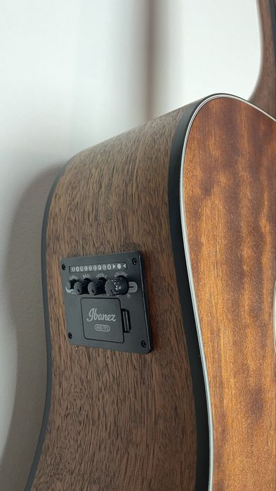 Ibanez AW54CE-OPN (Tampo Maciço) – Excelente Estado