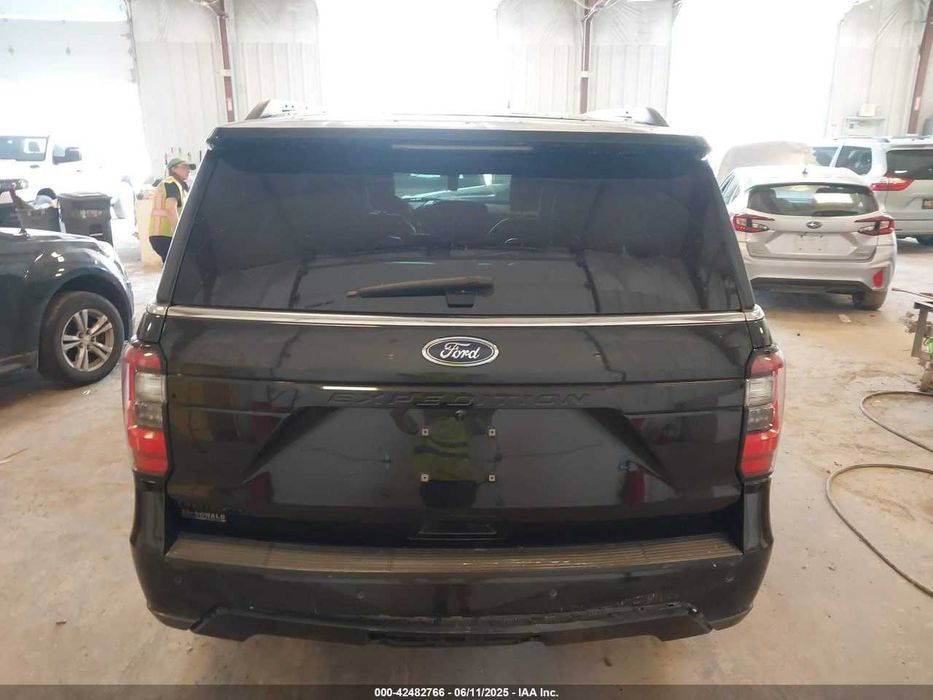 Części do Ford Expedition Limited 2020, 3.5L AWD, wersja USA.