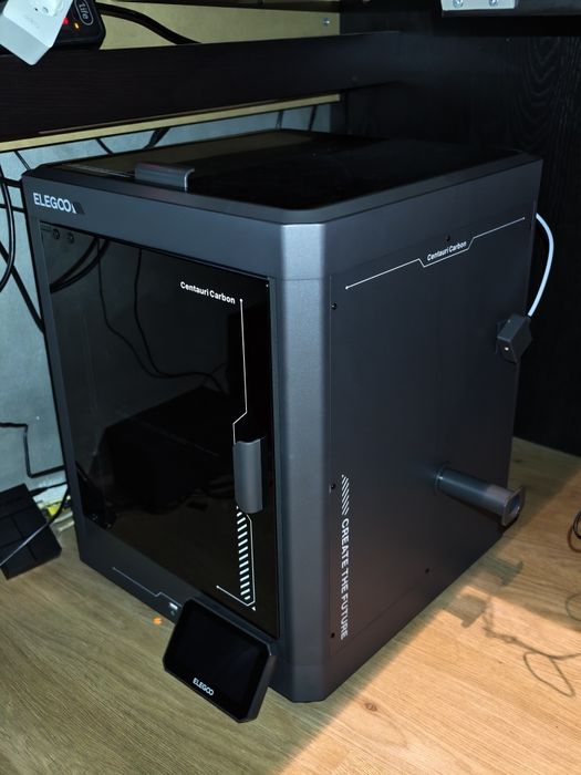 Impressora 3D Elegoo Centauri Carbon como nova437114750937354240