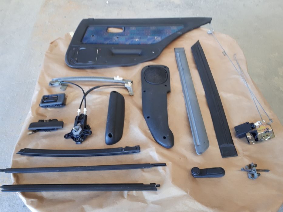 Lote de Peças de porta Peugeot 106
