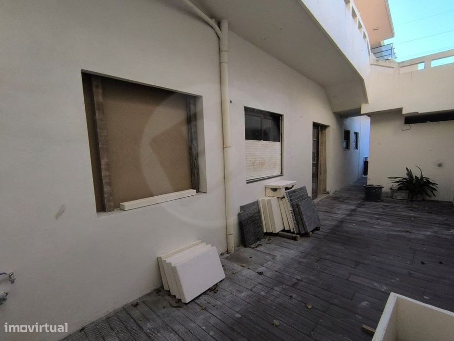 Andar Moradia T2 Totalmente Remodelado na Póvoa de Varzim