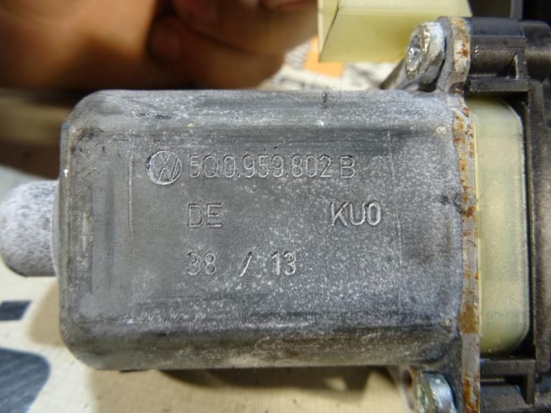 Motor vidro frente direito VOLKSWAGEN Golf VII (5G1, BQ1, BE1, BE2)