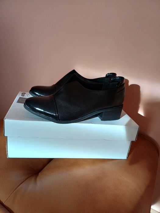 Witam mam do sprzedania buty