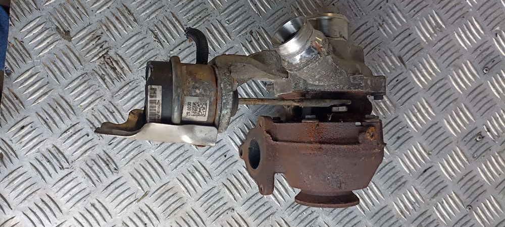 Turbosprężarka turbina  opel astra insignia 1.6 CDTI
