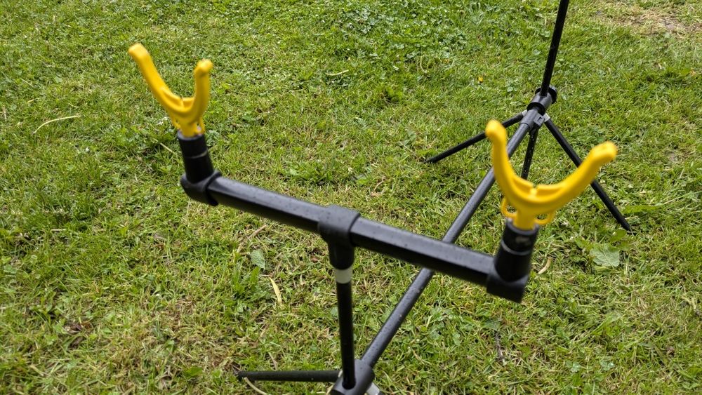 Rodpod stanowisko karpiowe na 2 wedki