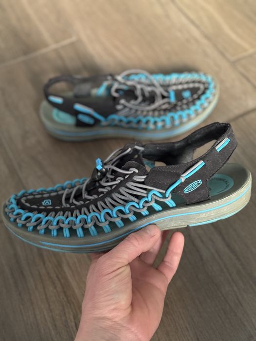 Keen Men's Black/Blue Danube Trekking Hiking 42 27 см