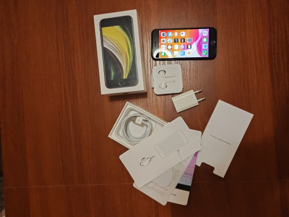 iPhone SE 2nd 2020 64GB Każda Sieć iOS 26.5.2 IDEALNY