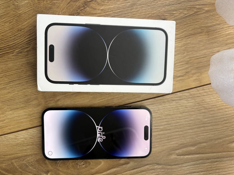 Iphone 14 pro idealny stan 100% bateria etui szklo klabel