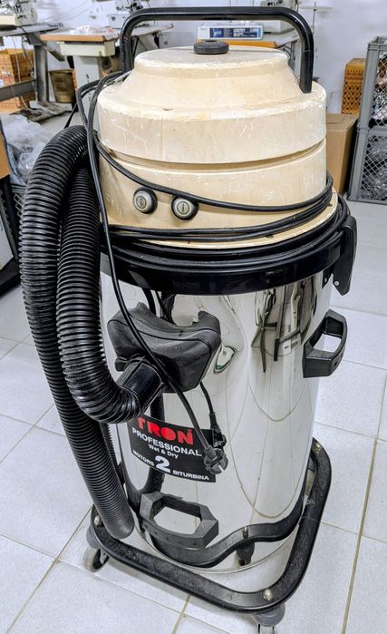 Aspirador Industrial, TRON-2200-L70A. (Dupla turbina 2200w)
