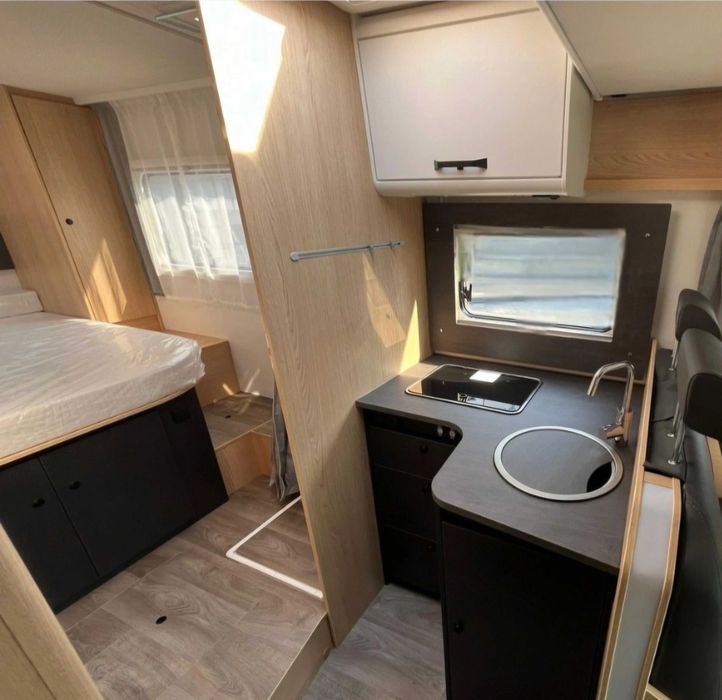 Wynajem / wypożyczanie / wypożyczalnia kampera kamperów kamper kampery