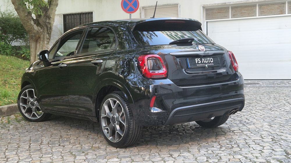 Fiat 500X (EDIÇÃO BALLON D'OR Nº66/500) *DESDE 218€ MÊS*