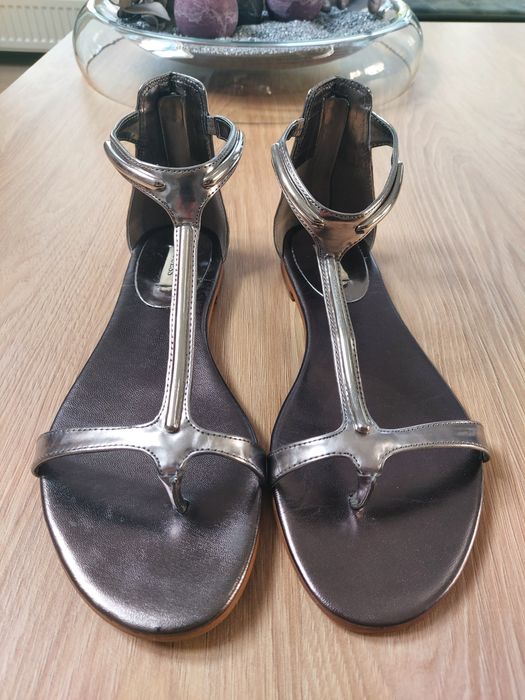 Sandały Guess rozmiar 41