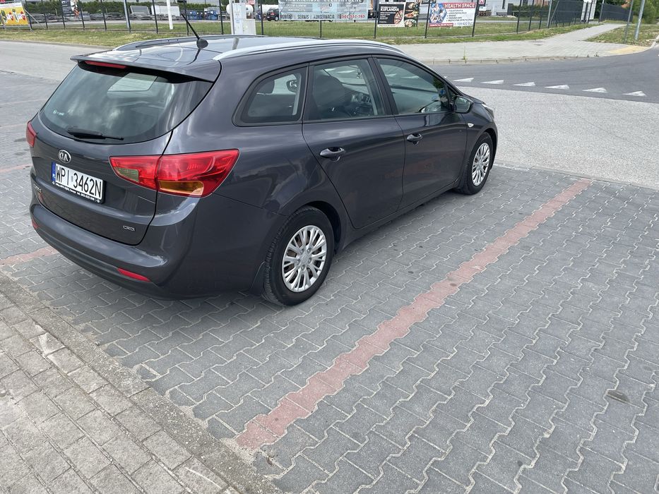 Kia ceed 2014 1.6 crdi