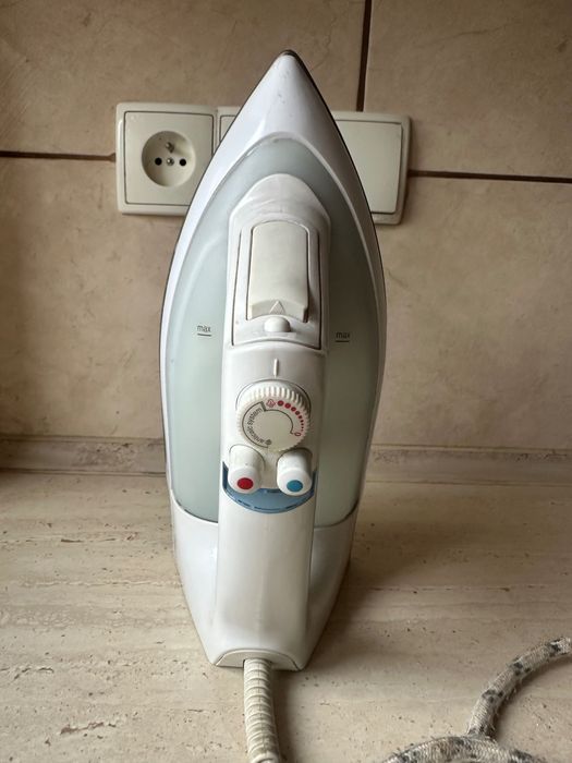 Żelazko parowe elektryczne Braun Braun OptiStyle SI 3230