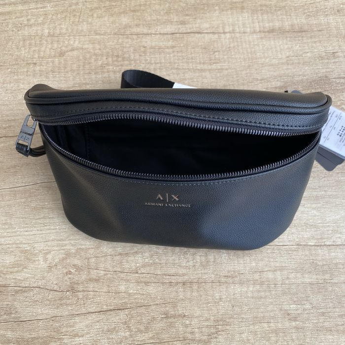 Сумка на пояс Armani Exchange. Оригинал.
