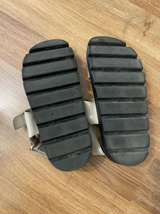 Босоніжки  Zara 36 розмір