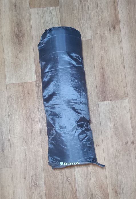 Коремат самонадувной