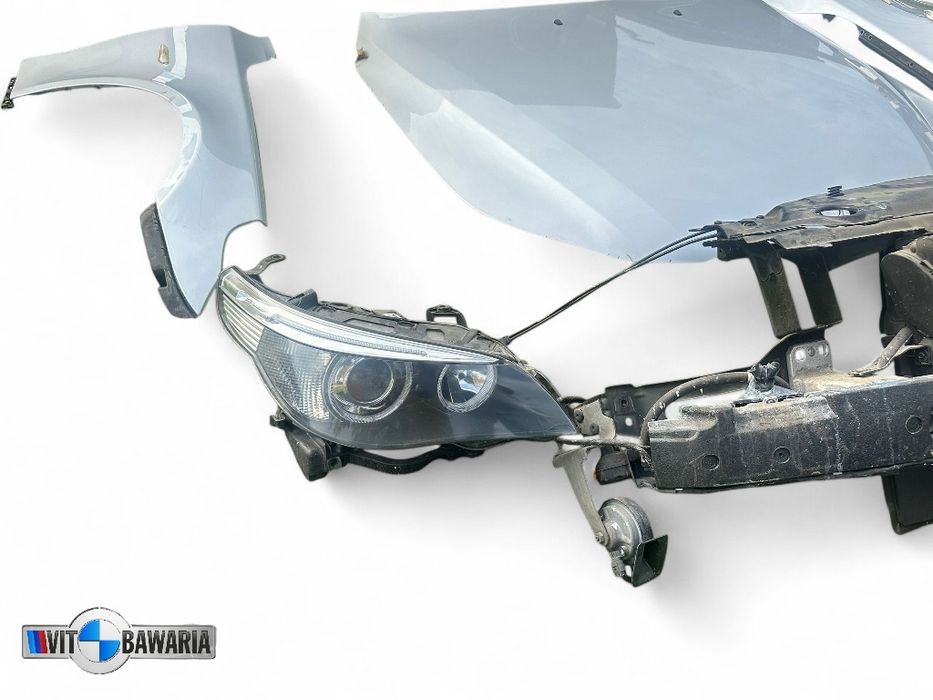 Kompletny przód/ maska/ zderzak/ błotnik/ lampy /pas BMW E60/E61