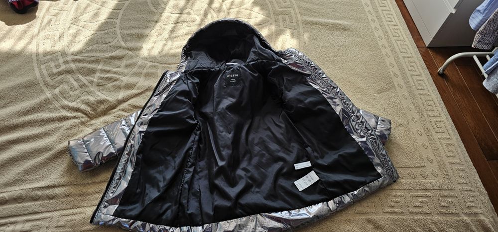 Осіння куртка  OSTIN 116р. для дівчинки. Нова