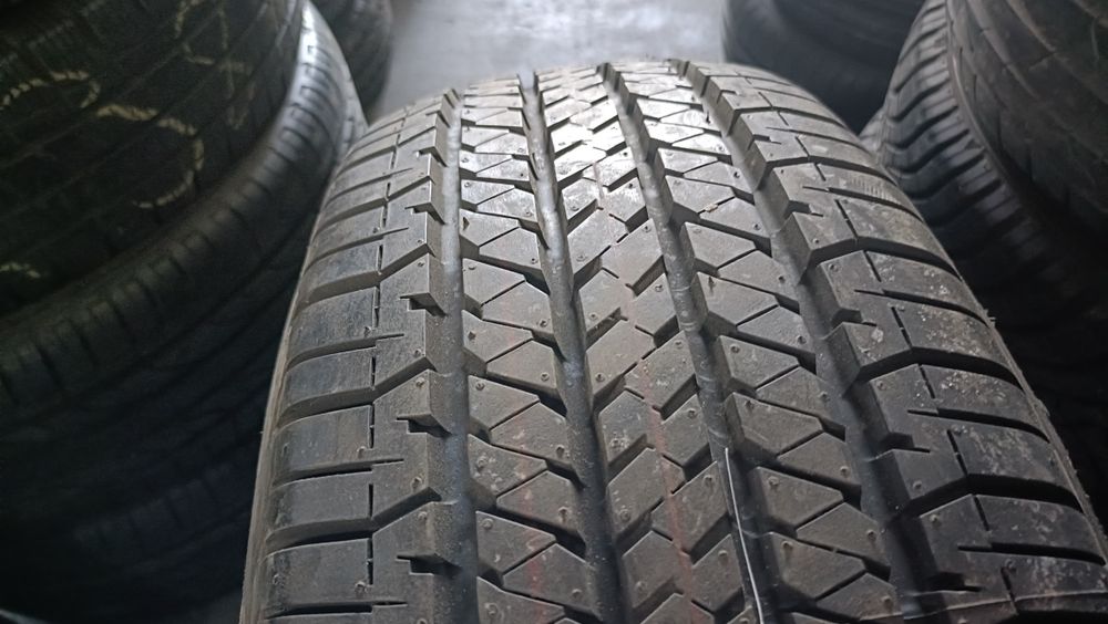 Pneus 255/70/16 Bridgestone