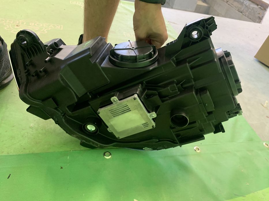 Фари Audi A3 8V ксенон 2016 - 2020 фары з блоками ліва права xenon