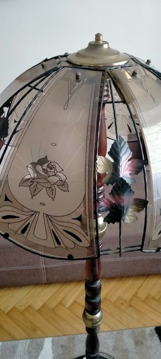 Lampa stojąca pokojowa podłogowa