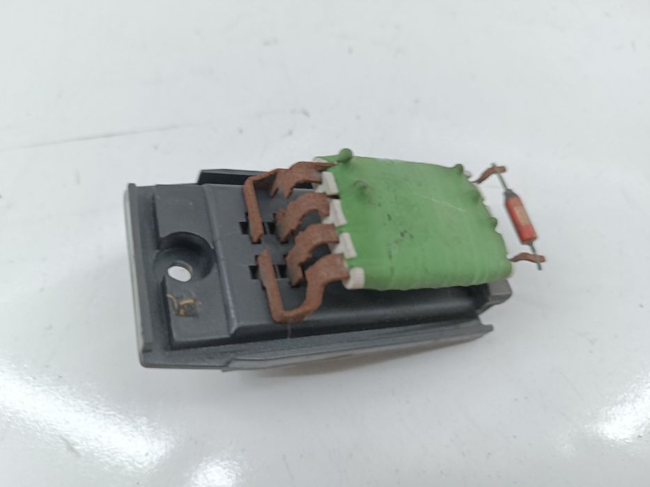 Resistencia de sofagem - FORD Transit Connect (P65_, P70_, P80_) | 02 -