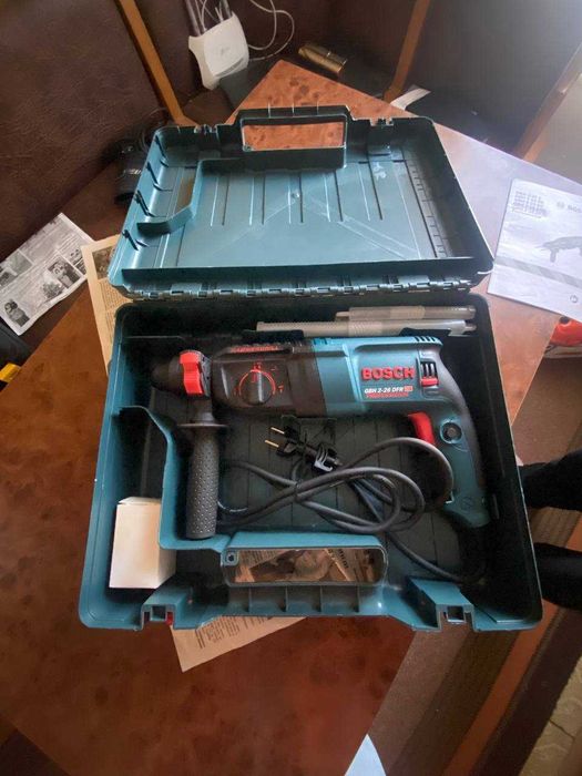 Перфоратор BOSCH GBH 2-26 DFR