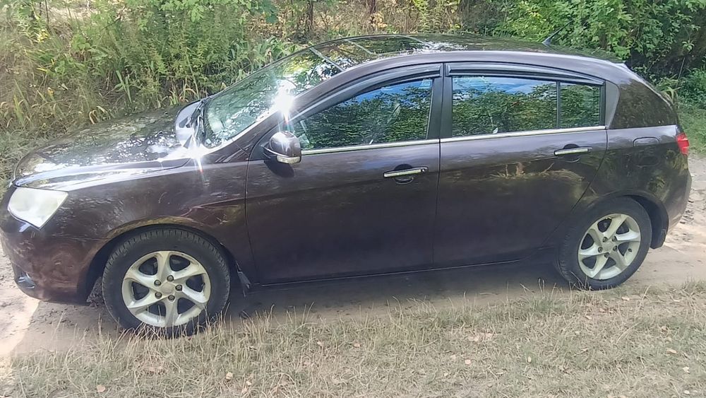 Geely Emgrand 7 (EC7) 2014 VIN Y7WFE2M15E0029396 фото оголошення 2 з 7