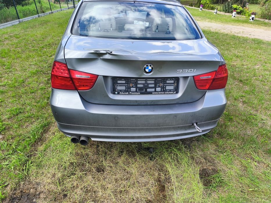 BMW E90, 330I xdrive
