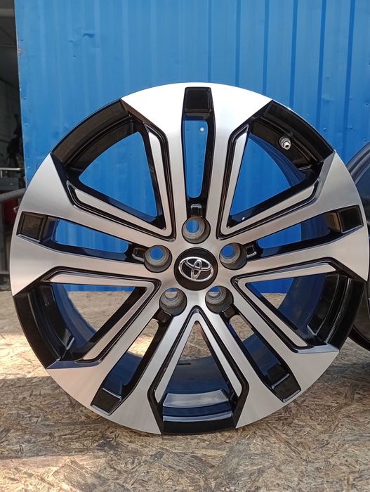 Felgi aluminiowe 5x114,3 R18 ET35 TOYOTA PRIUS+ RAV4 AURIS VERSO C-HR