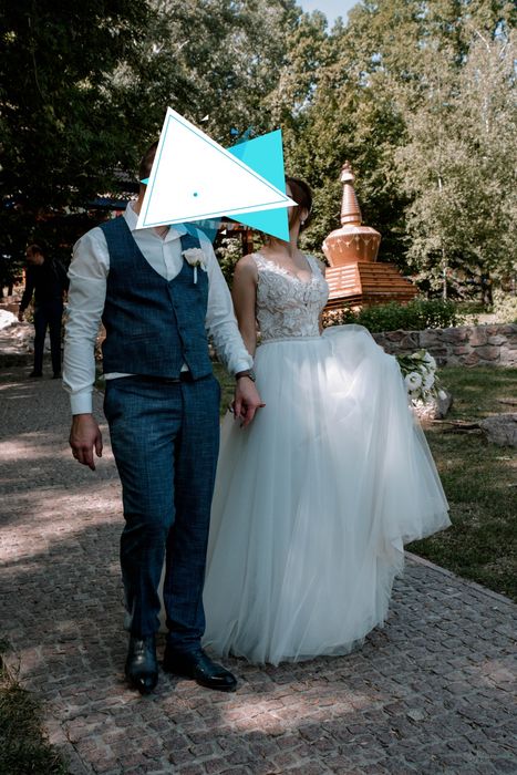 Весільна сукня з корсетом