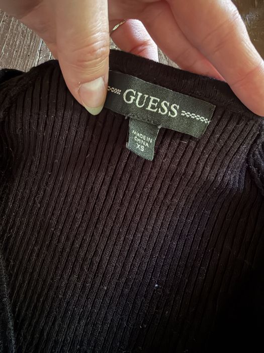 Rozpinany sweterek Guess czarny XS