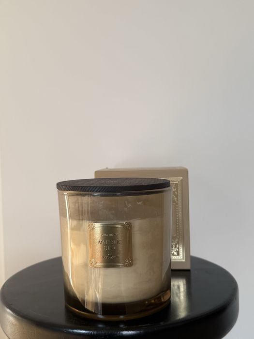 Zara Home Majestic Oud duża świeca zapachowa szklana limitowana 620 g