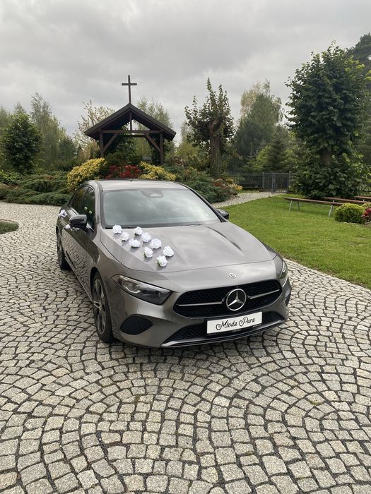 Samochód Auto do ślubu Mercedes