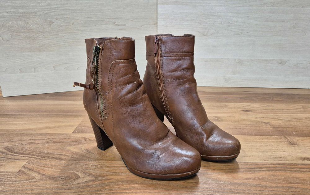 Botki damskie brązowe r 38 JENNY FAIRY