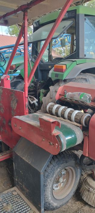 Kombajn do trawy w rolkach Turfy Tick