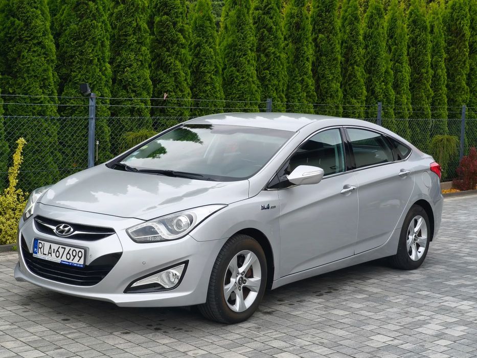 Hyundai i40 1.7CRDI 116KM Sedan Bezwypadkowy Ledy Serwis Navi Kamera Alusy Zadbany