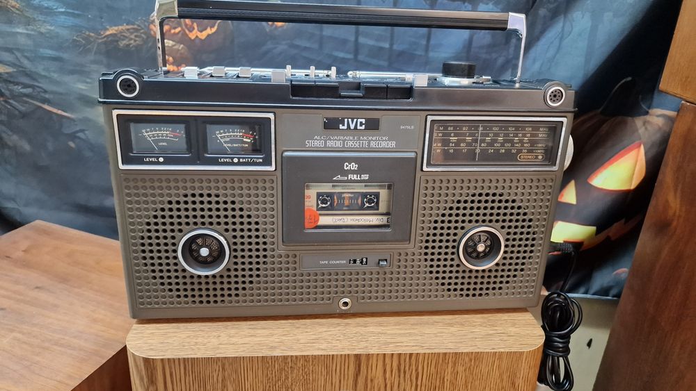 JVC 9475LD  Magnetofon z Radiem bumbox