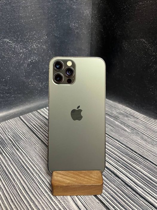 Срочно айфон 12 про