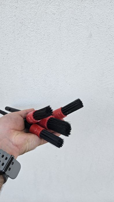 Pincéis ideais para limpeza auto
