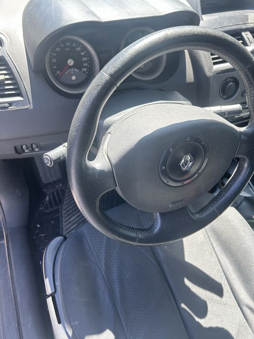 Megane 1.5 dci 5 luguares 2004