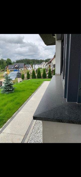 Parapety blaty schody z granitu