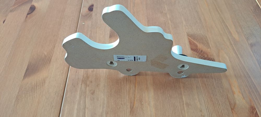 Cabide de parede para quarto de criança